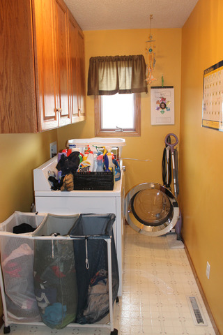 740 27th St, Peru, IL 61354 photo 5
