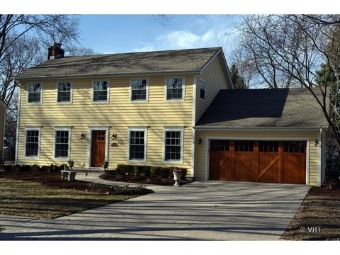 26 W280 Menomini Dr, Wheaton, IL 60189 photo 1