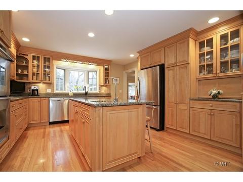 26 W280 Menomini Dr, Wheaton, IL 60189 photo 6