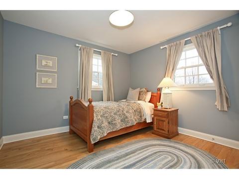26 W280 Menomini Dr, Wheaton, IL 60189 photo 18
