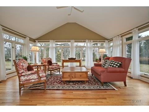 26 W280 Menomini Dr, Wheaton, IL 60189 photo 12