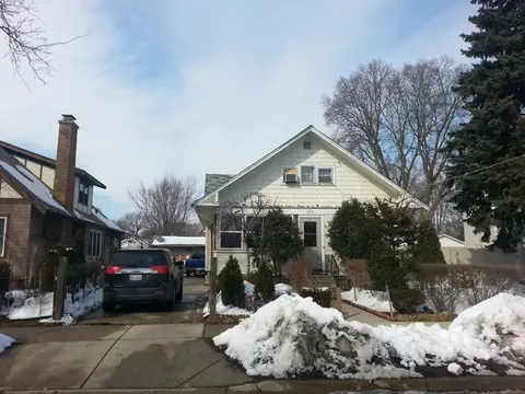 722 George Ave, Aurora, IL 60505 photo 1
