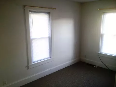 2313 2nd St, Peru, IL 61354 photo 5