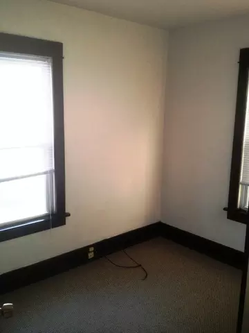 2313 2nd St, Peru, IL 61354 photo 10
