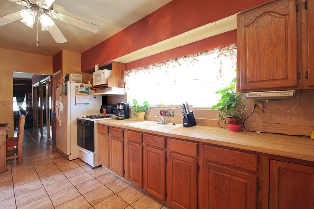 4619 Grove Ave, Berwyn, IL 60402 photo 9