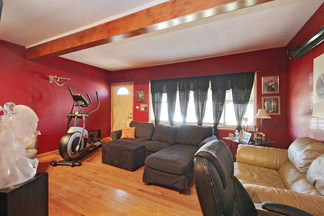 4619 Grove Ave, Berwyn, IL 60402 photo 3