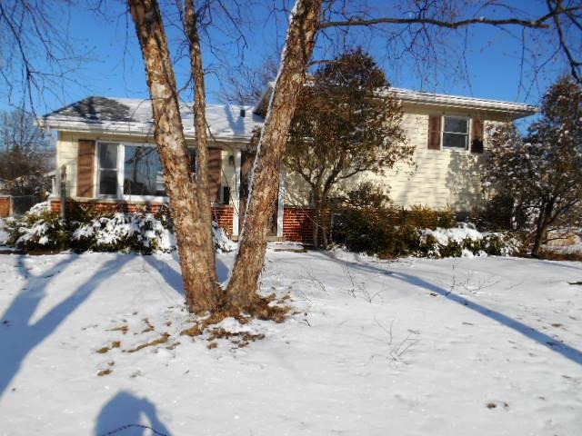 151 W Memory Ln, Addison, IL 60101 photo 1