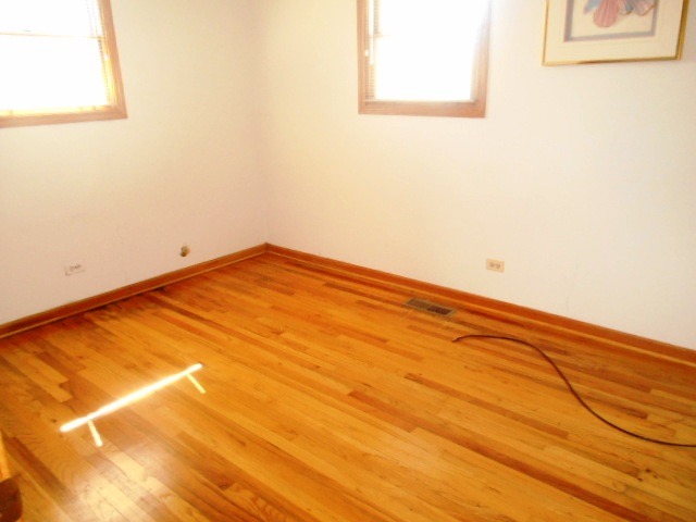151 W Memory Ln, Addison, IL 60101 photo 5