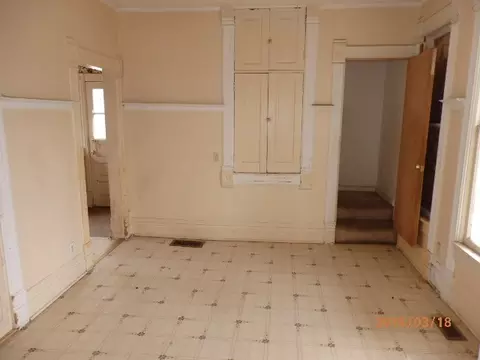 405 Center St, Elgin, IL 60123 photo 10