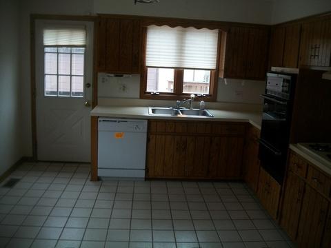 230 Lind, Hillside, IL 60162 photo 4
