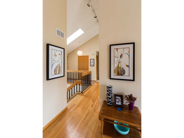10219 Chris Dr, Roscoe, IL 61073 photo 1