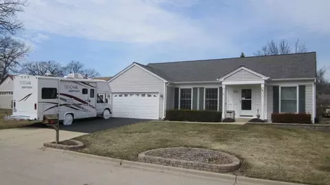 236 Longford Ct, Elgin, IL 60120 photo 1