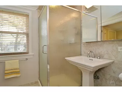 1059 Osterman Ave, Deerfield, IL 60015 photo 11