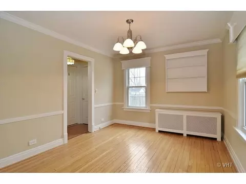 1059 Osterman Ave, Deerfield, IL 60015 photo 5