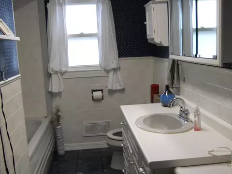 328 W 4th St, Spring Valley, IL 61362 photo 9