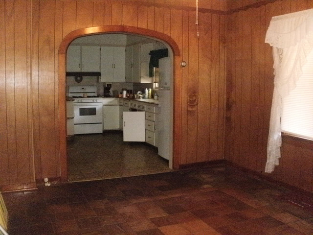 111 N Milwaukee St, Mark, IL 61340 photo 3