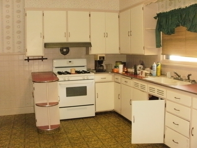 111 N Milwaukee St, Mark, IL 61340 photo 4