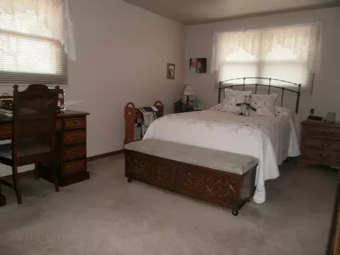 98 Wright Dr, Utica, IL 61373 photo 7