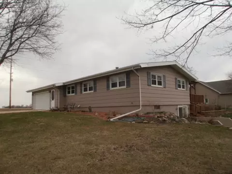 98 Wright Dr, Utica, IL 61373 photo 13