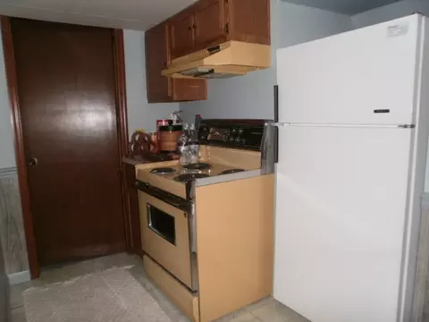 98 Wright Dr, Utica, IL 61373 photo 10