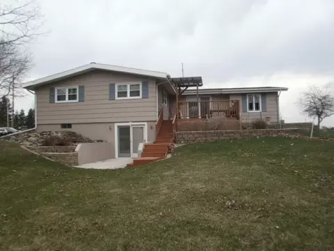 98 Wright Dr, Utica, IL 61373 photo 14