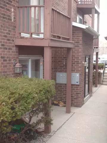 4529 Prescott Ave #1E, Lyons, IL 60534 photo 1