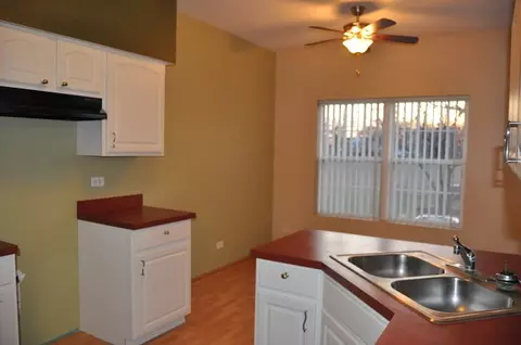 2411 Oak Tree Ln, Plainfield, IL 60586 photo 9