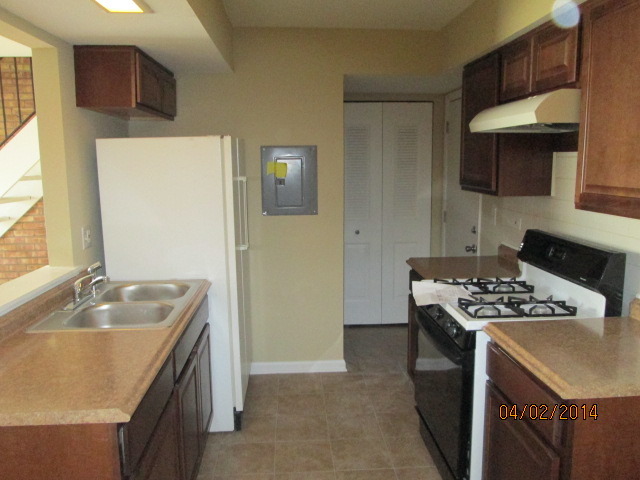 328 David Ct #C, Bartlett, IL 60103 photo 6