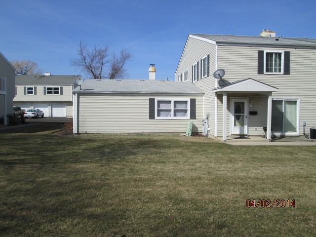 328 David Ct #C, Bartlett, IL 60103 photo 1