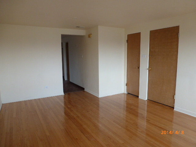 153 E 150th St, Harvey, IL 60426 photo 5