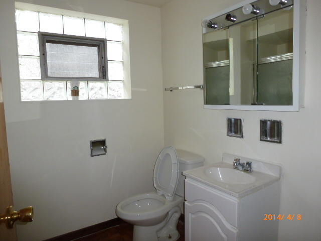153 E 150th St, Harvey, IL 60426 photo 9