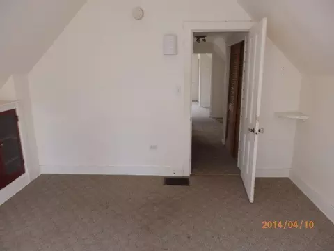 327 North St, Elgin, IL 60120 photo 18