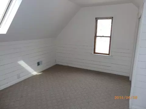 327 North St, Elgin, IL 60120 photo 15