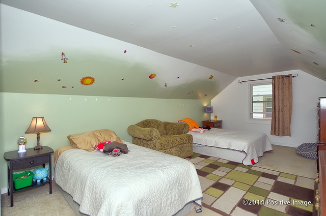574 Adams St, Elgin, IL 60123 photo 15