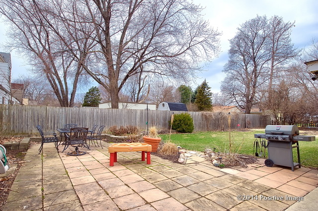 574 Adams St, Elgin, IL 60123 photo 21