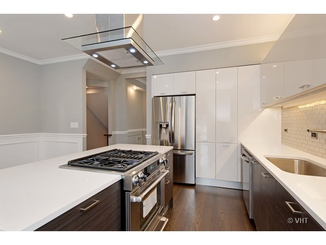 1714 N Kimball Ave, Chicago, IL 60647 photo 3