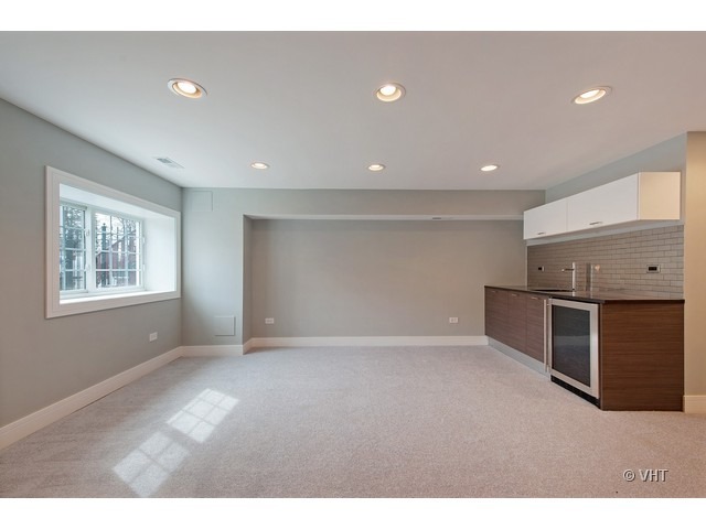 1714 N Kimball Ave, Chicago, IL 60647 photo 8