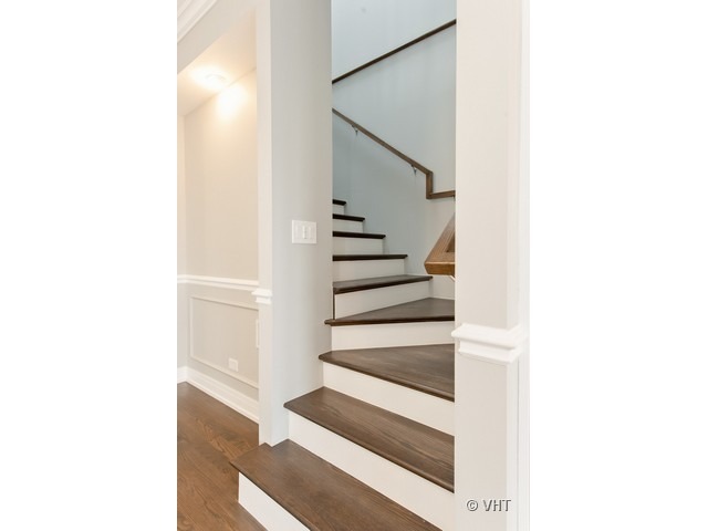 1714 N Kimball Ave, Chicago, IL 60647 photo 10
