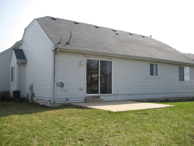 513 Shadow Dr, Harvard, IL 60033 photo 18