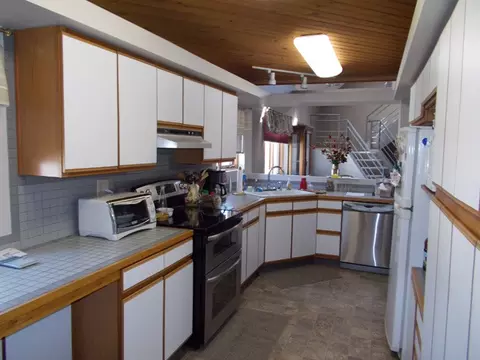 1700 Chicago St, Peru, IL 61354 photo 3
