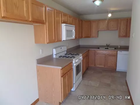 1154 Golf Ct, Dekalb, IL 60115 photo 5