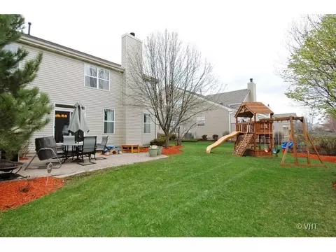1921 Broadsmore Dr, Algonquin, IL 60102 photo 10