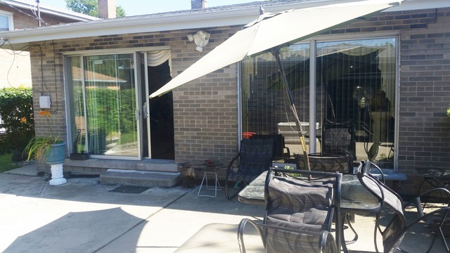 1740 E 92nd Pl, Chicago, IL 60617 photo 3