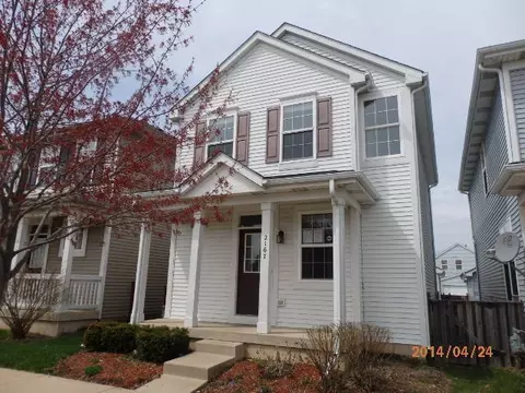 2167 Grayhawk Dr, Aurora, IL 60503 photo 1