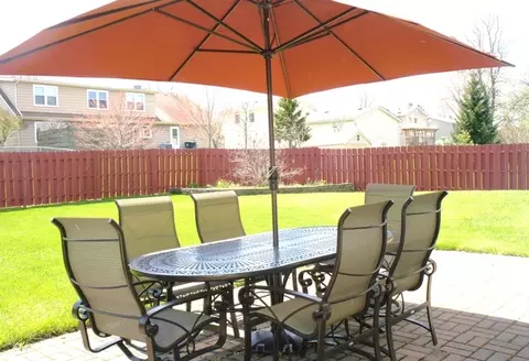 935 Colony Ln, Hoffman Estates, IL 60192 photo 23