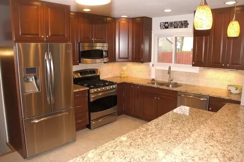 935 Colony Ln, Hoffman Estates, IL 60192 photo 8
