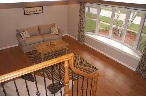 935 Colony Ln, Hoffman Estates, IL 60192 photo 21