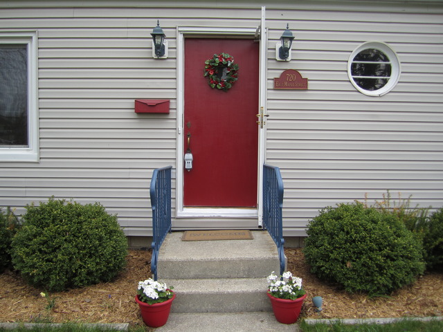 720 E Maple St, Lombard, IL 60148 photo 1