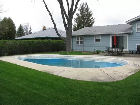 611 E 2nd St, Lockport, IL 60441 photo 13