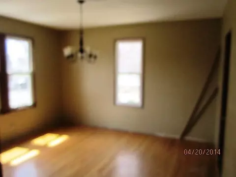 2725 7th St, Peru, IL 61354 photo 6
